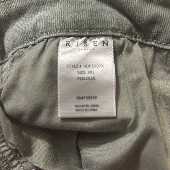 High Rise Green Jeans - Picture 5 of 10